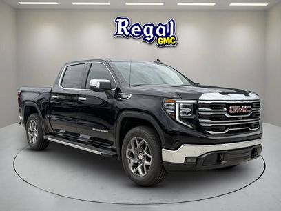 New 2026 GMC Sierra 1500 SLT w/ SLT Premium Package