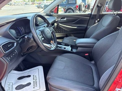Used 2019 Hyundai Santa Fe SEL w/ Cargo Package FWD image 6