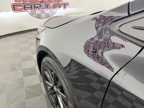 Used 2023 Toyota Corolla SE w/ SE Premium Package image 22