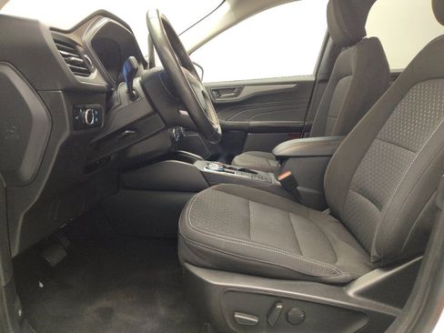 Used 2023 Ford Escape Active image 17