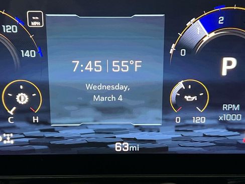 New 2025 Chevrolet Suburban Premier image 13