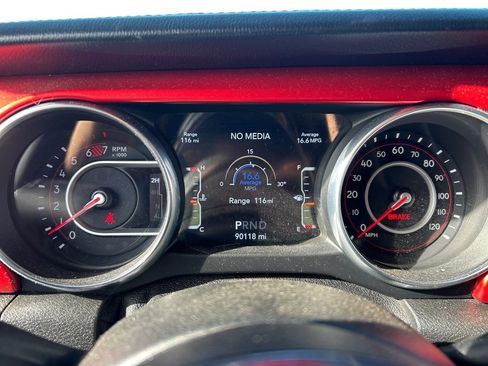 Used 2018 Jeep Wrangler Unlimited Rubicon w/ Steel Bumper Group AWD/4WD image 20