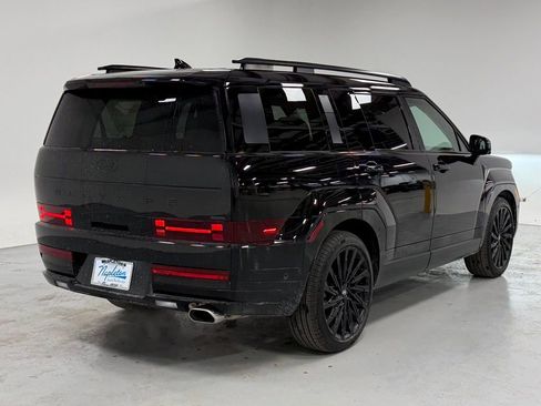 Used 2025 Hyundai Santa Fe Calligraphy image 4