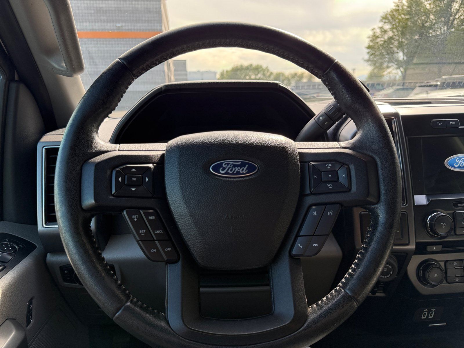 Used 2017 Ford F150 XLT w/ Equipment Group 301A Mid AWD/4WD image 20