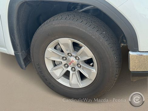 Used 2025 GMC Sierra 1500 SLE image 6