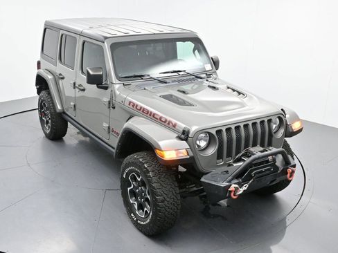 Used 2023 Jeep Wrangler Unlimited Rubicon w/ Cold Weather Group AWD/4WD image 39