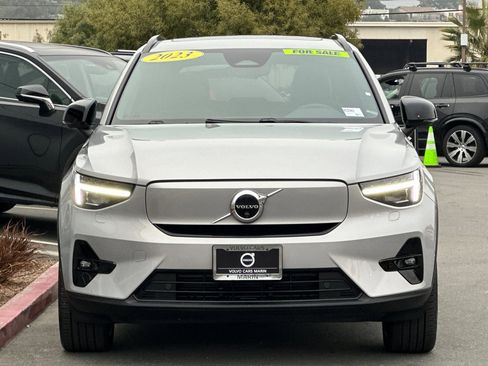 Certified 2023 Volvo XC40 Recharge Ultimate image 11