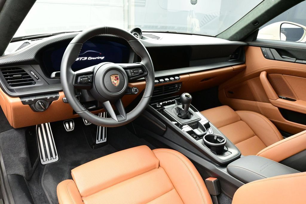 Certified 2026 Porsche 911 GT3 RWD image 4