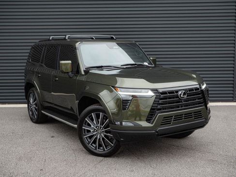 Used 2026 Lexus GX 550 w/ Accessory Package (ZB) AWD/4WD image 24