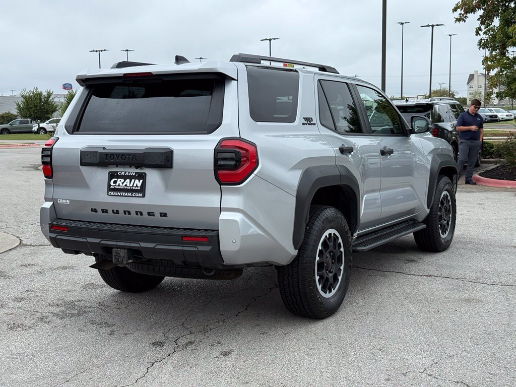 Used 2025 Toyota 4Runner TRD Off-Road AWD/4WD image 7
