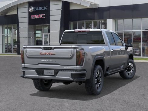 New 2026 GMC Sierra 2500 Denali w/ Denali Reserve Package image 4