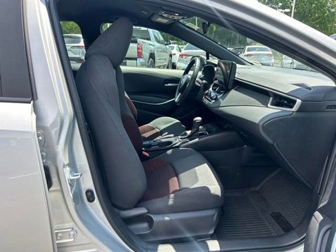 Used 2025 Toyota Corolla SE FWD image 17
