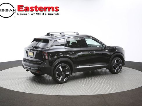 Used 2025 Nissan Kicks SR image 89