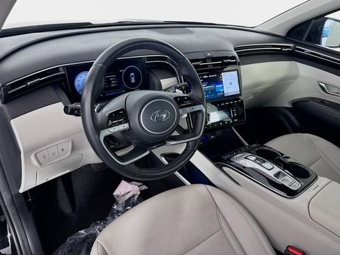 Certified 2023 Hyundai Tucson Limited w/ Cargo Package image 9