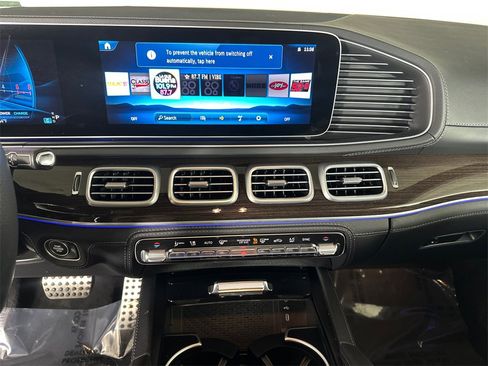 Certified 2025 Mercedes-Benz GLE 53 AMG 4MATIC image 30