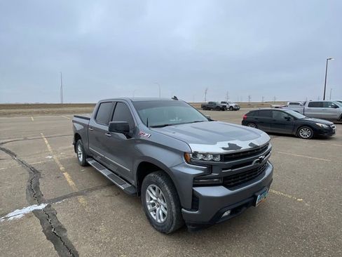 Used 2019 Chevrolet Silverado 1500 RST w/ All-Star Edition image 2