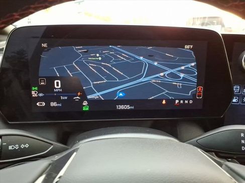 Used 2024 Chevrolet Equinox EV RS image 38