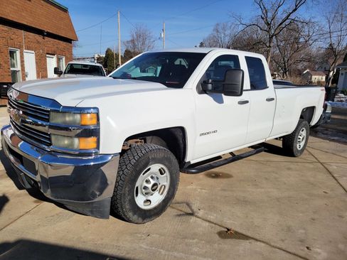 Used 2015 Chevrolet Silverado 2500 W/T w/ WT Fleet Convenience Package image 2