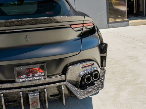 Used 2025 Ferrari Purosangue AWD/4WD image 46
