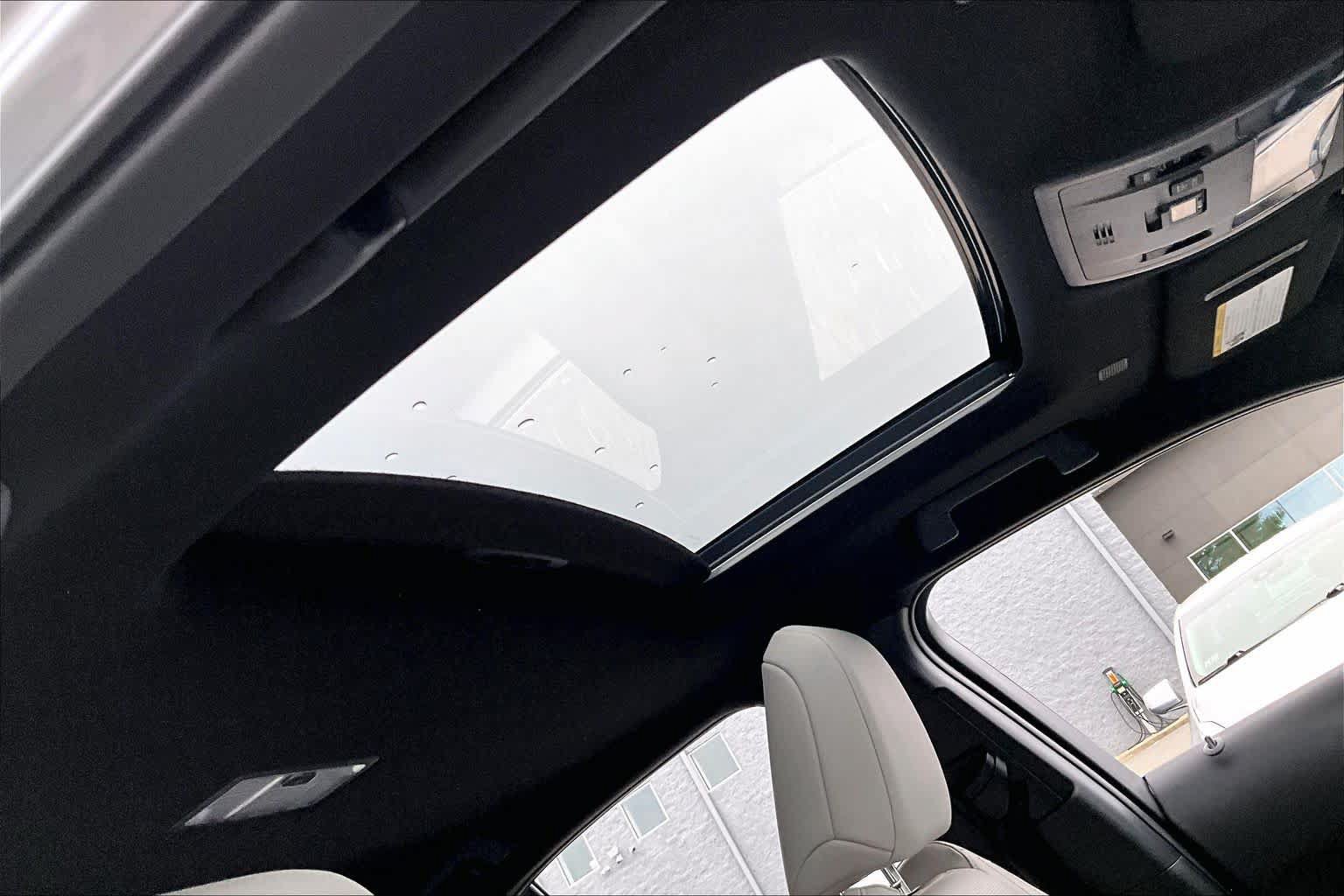 Used 2024 Lexus UX 250h AWD w/ Premium Package image 14