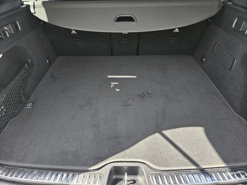 Certified 2025 Mercedes-Benz GLC 300 image 33