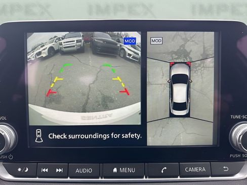 Used 2025 Nissan Sentra SR w/ SR Premium Package image 20