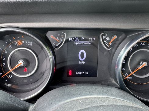 Used 2023 Jeep Wrangler Unlimited Sport AWD/4WD image 32