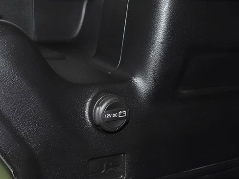 Used 2021 Jeep Wrangler Unlimited Rubicon w/ Dual Top Group AWD/4WD image 31