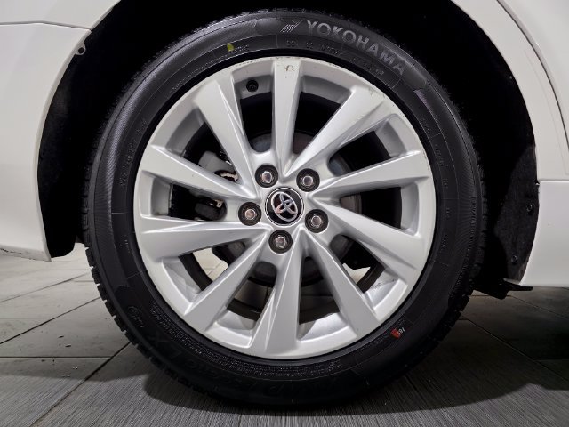 Used 2024 Toyota Camry LE FWD image 25