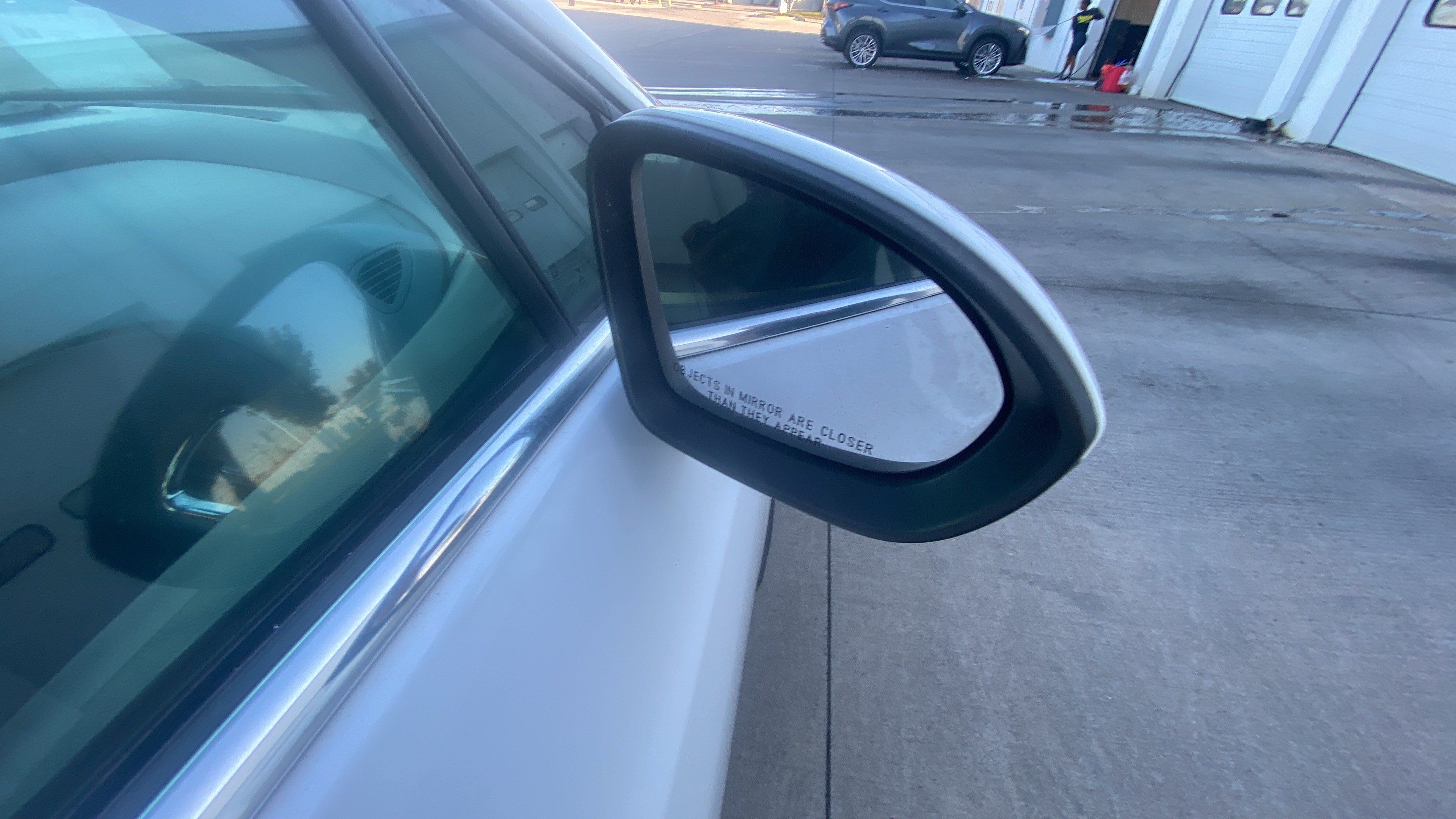 Used 2019 Chevrolet Cruze LT FWD image 26