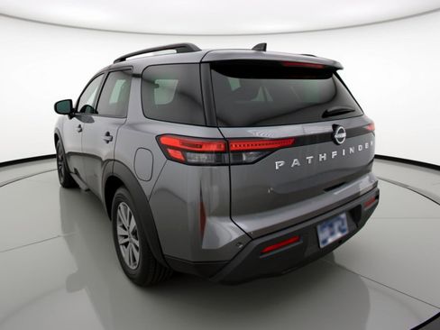 Used 2025 Nissan Pathfinder SV AWD/4WD image 6