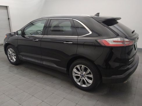 Used 2019 Ford Edge Titanium AWD/4WD image 3