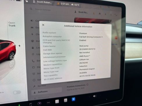 Used 2022 Tesla Model Y Long Range image 16