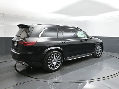 New 2026 Mercedes-Benz GLS 450 4MATIC image 11
