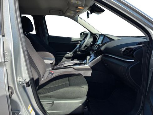 Used 2025 Mitsubishi Eclipse Cross ES image 22