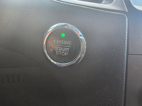 Used 2015 Ford Edge SEL w/ Equipment Group 201A AWD/4WD image 22