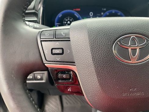 Used 2025 Toyota Camry XSE image 16