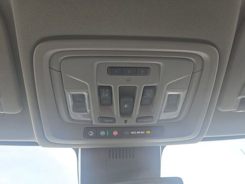 Used 2023 GMC Sierra 1500 SLT w/ SLT Premium Package image 25