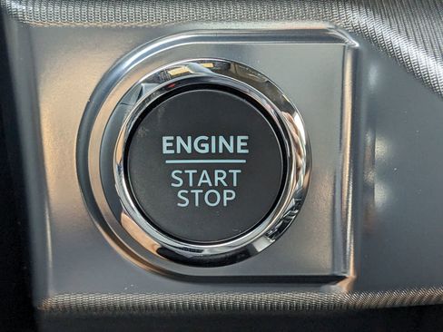 New 2025 Ford F150 Lariat w/ Equipment Group 501A Mid image 29