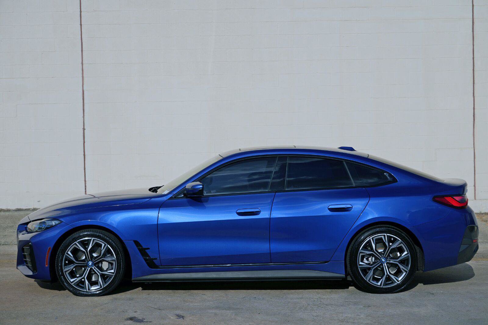 Used 2023 BMW i4 eDrive40 w/ M Sport Package RWD image 52