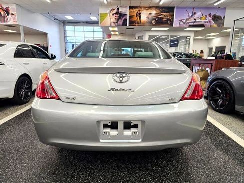 Used 2004 Toyota Solara SE image 5