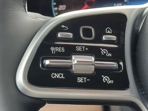 Used 2023 Mercedes-Benz GLS 450 4MATIC image 23