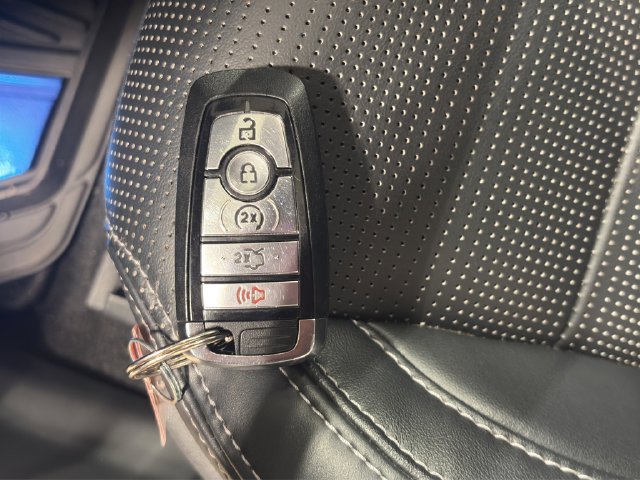 Used 2025 Ford Mustang GT Premium RWD image 28