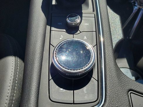 Certified 2022 Cadillac XT5 Premium Luxury w/ LPO, Floor Liner Package FWD image 32
