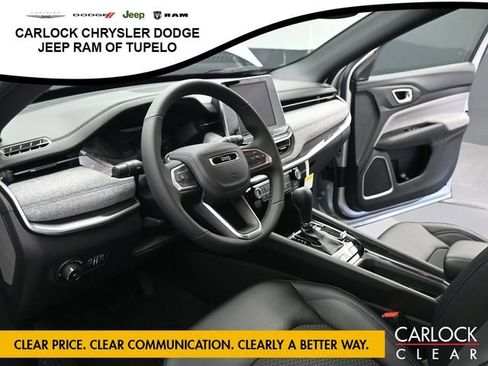 New 2026 Jeep Compass Latitude image 10