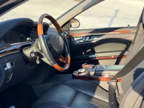 Used 2009 Mercedes-Benz S 600 image 12