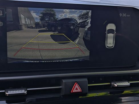 Certified 2026 Kia Sportage EX w/ EX Panorama Roof Package image 11