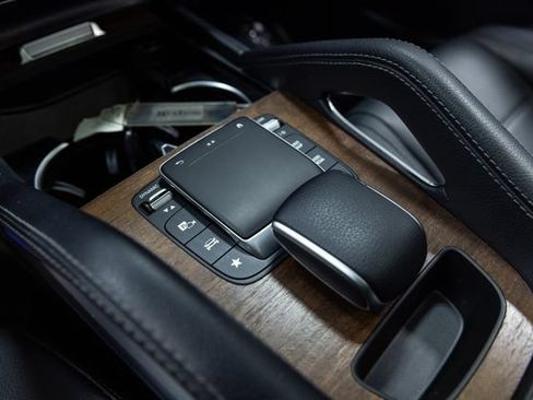 Used 2022 Mercedes-Benz GLE 350 4MATIC image 20
