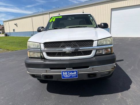 Used 2004 Chevrolet Silverado 2500 LT AWD/4WD image 9