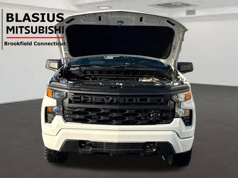 Used 2023 Chevrolet Silverado 1500 Custom image 22